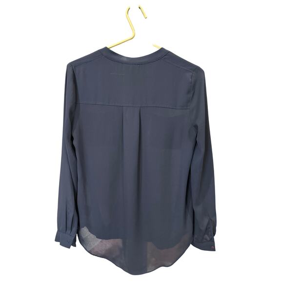 Maeve Anthropologie Navy Faux Wrap Blouse Size 0 Long Sleeve Split Neck EUC ✨ - Picture 4 of 7